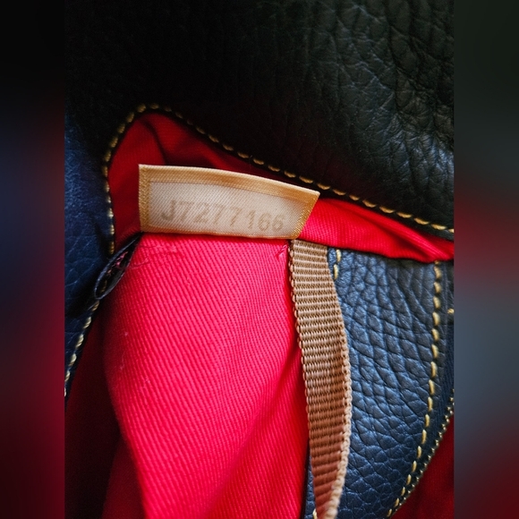 Dooney & Bourke Chelsea Pebble Grain Leather Tote Handbag (J7277166) NWOT - Picture 4 of 12